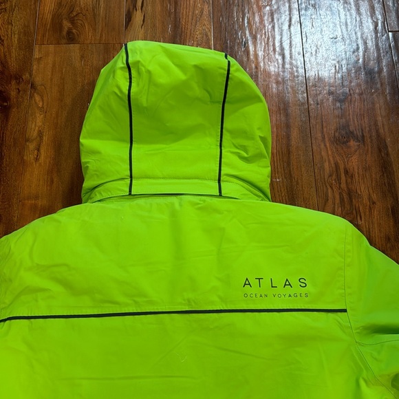 Very warm parka with removable puffy vest - Picture 9 of 9